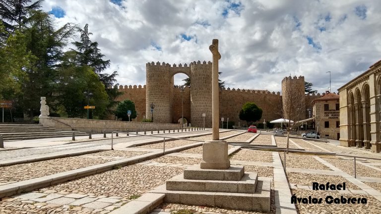 avila-muralla01